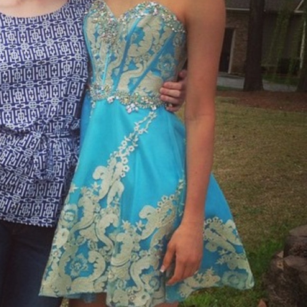 Prom/ formal dance!!!!